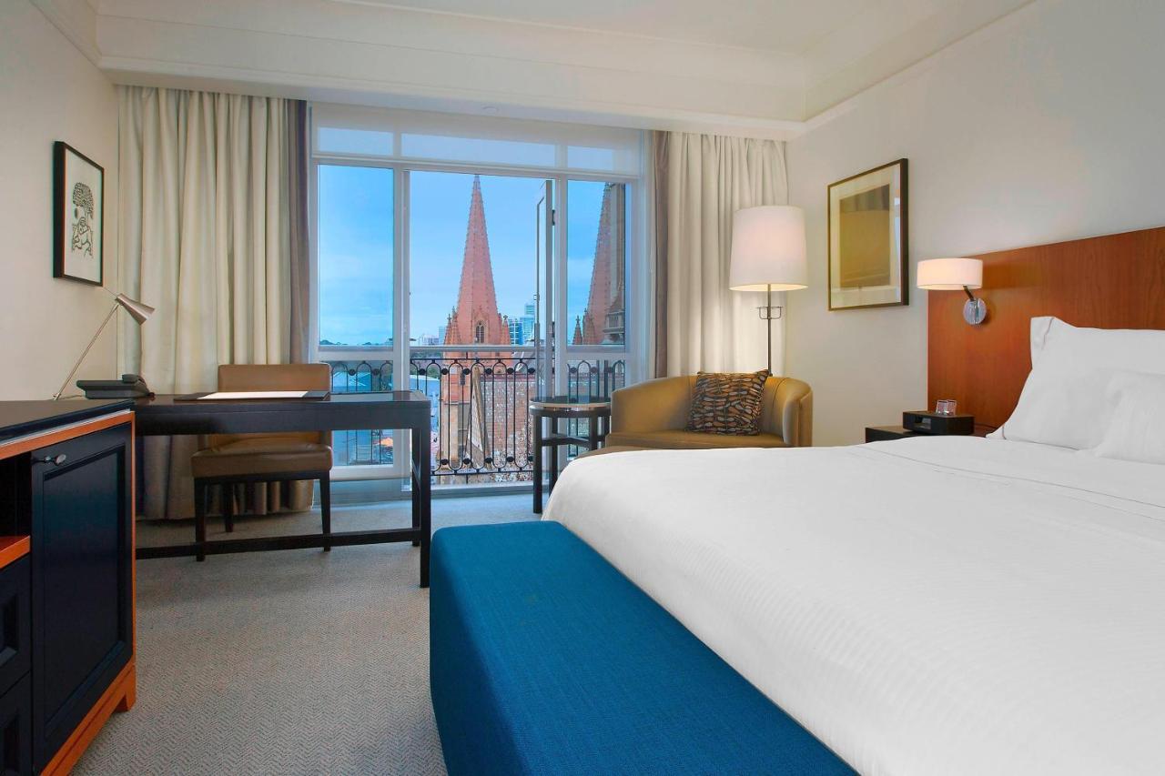 Hotel The Westin Melbourne Exteriér fotografie A guest room at the Hilton San Francisco